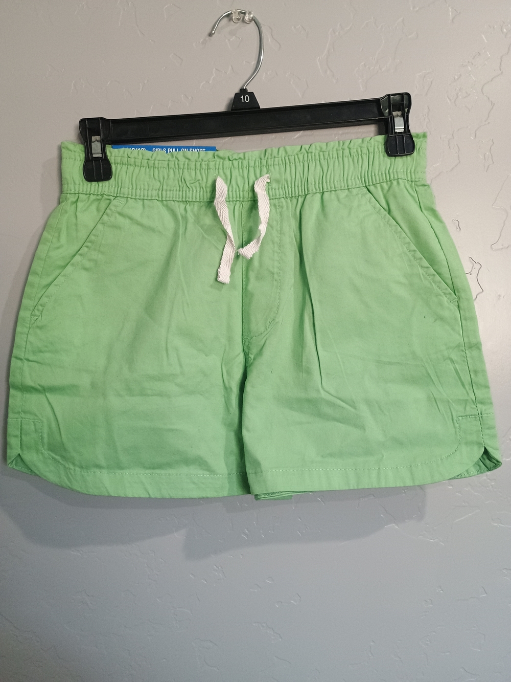 Light Green Drawstring Waist Casual Shorts